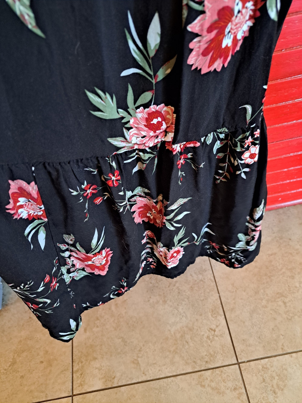 Rustty Dustty 2x Black Floral Long Sleeve Boho Maxi Dress with Pink Rose Print - Picture 5 of 6
